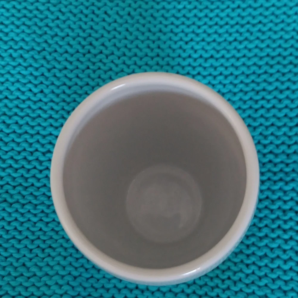 Vera Wang powder room accent cup